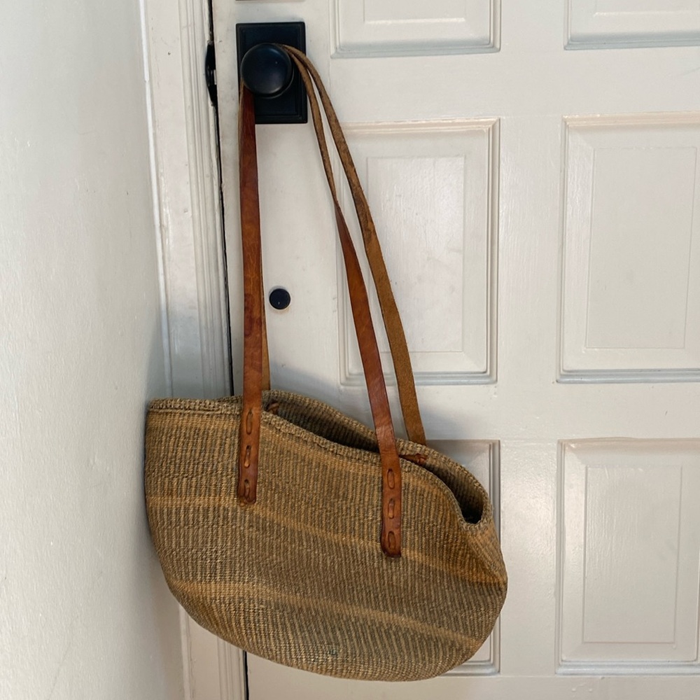 Vintage straw bag